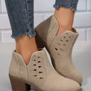 Parchment Size 8.5 Quinn Cut Out Suede Ankle Boots