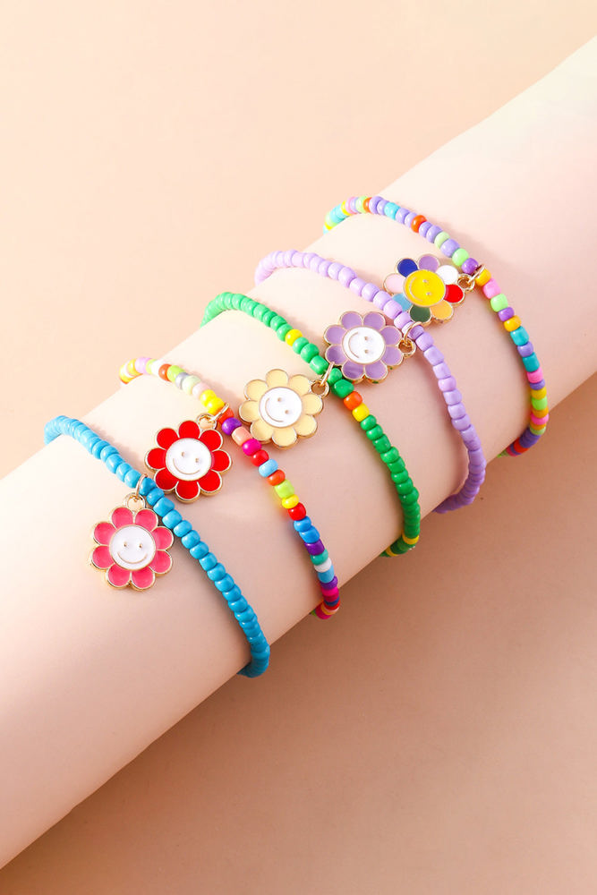 Smiley Flower Beaded Bracelet