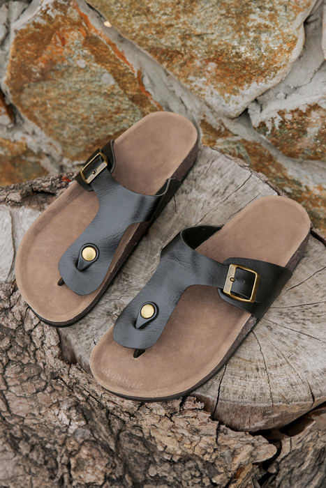 Vintage Buckle Thong Slippers