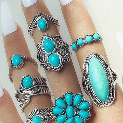 Zora 8 Piece Ring Set