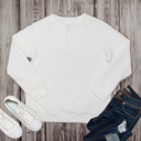 White Small Split Neck Pattern Quilted Pullover