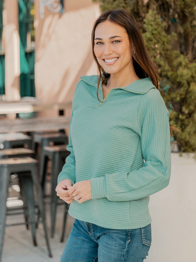 Ribbed Texture Quarter Zip Pullover