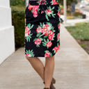 Black 1X Tie Waist Floral Ava Weekend Skirt