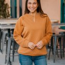  Split Neck Pattern Quilted Pullover