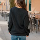 Black Large Split Neck Pattern Quilted Pullover