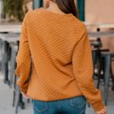 Gold Small Split Neck Pattern Quilted Pullover