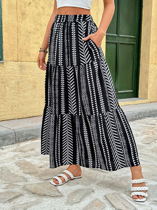 Patterned Tiered Maxi Skirt