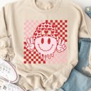 Large Tan Checker Valentine Smiley Face Graphic Sweatshirt