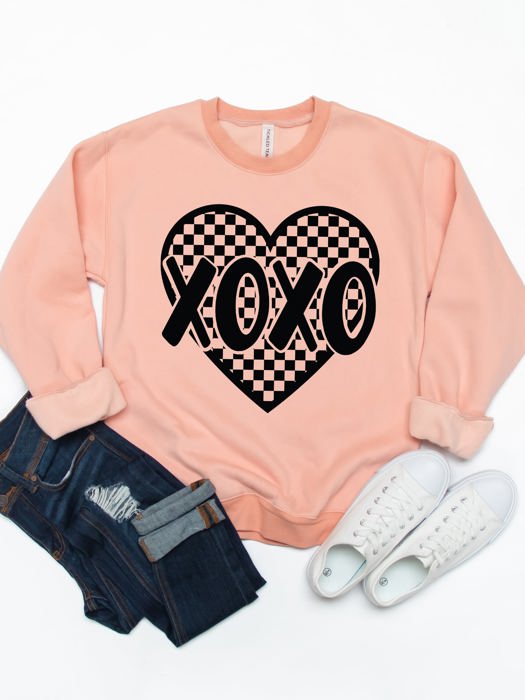 Checkered Heart XOXO Graphic Sweatshirt