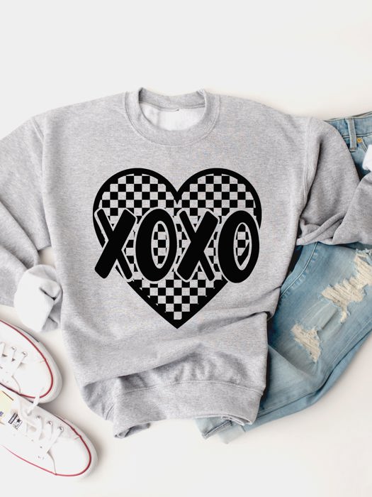 Checkered Heart XOXO Graphic Sweatshirt