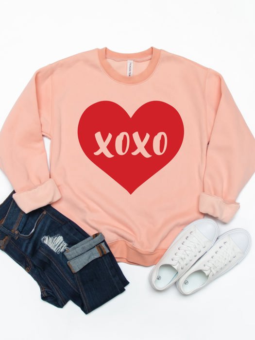 XOXO Heart Graphic Sweatshirt