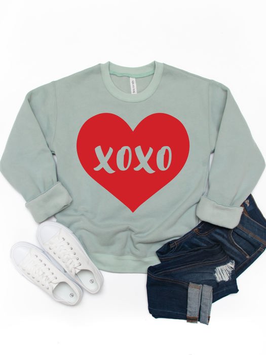 XOXO Heart Graphic Sweatshirt