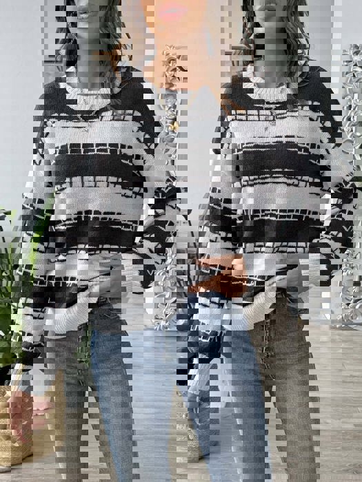Geometric Pattern Stripe Sweater