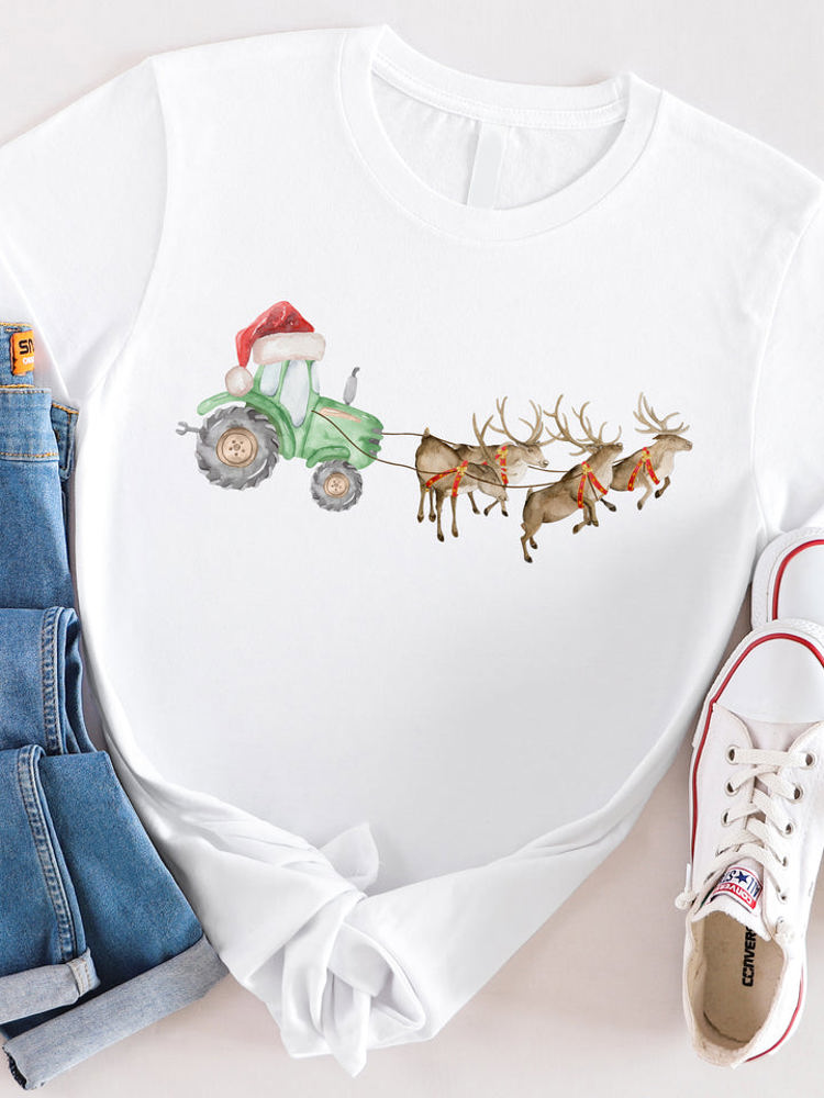 Reindeer pulling Deere Tractor Graphic Tee