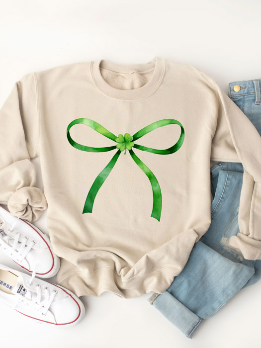 Green Bow and Clover Graphic Sweatshirt 