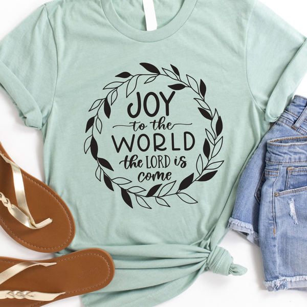 Joy To The World Wreath Graphic Tee