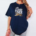 Easy Tiger Graphic Cotton T-Shirt | Bold Tiger Illustration | Fun and Relaxed Style | Motivational Quote Shirt | Gift | Trendy Retro Design