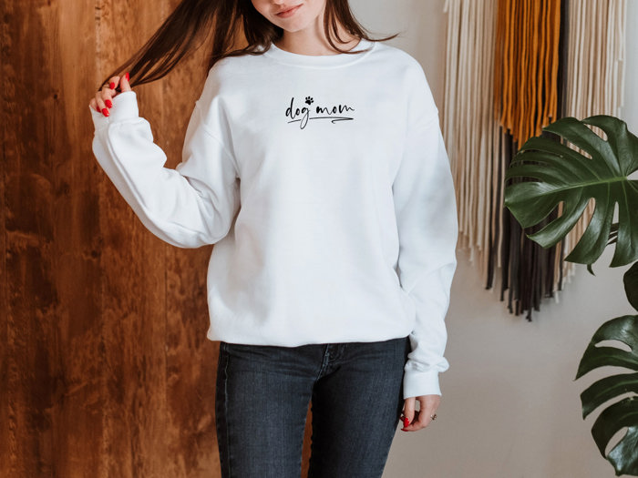 Dog Mom Small Letters Sweatshirt