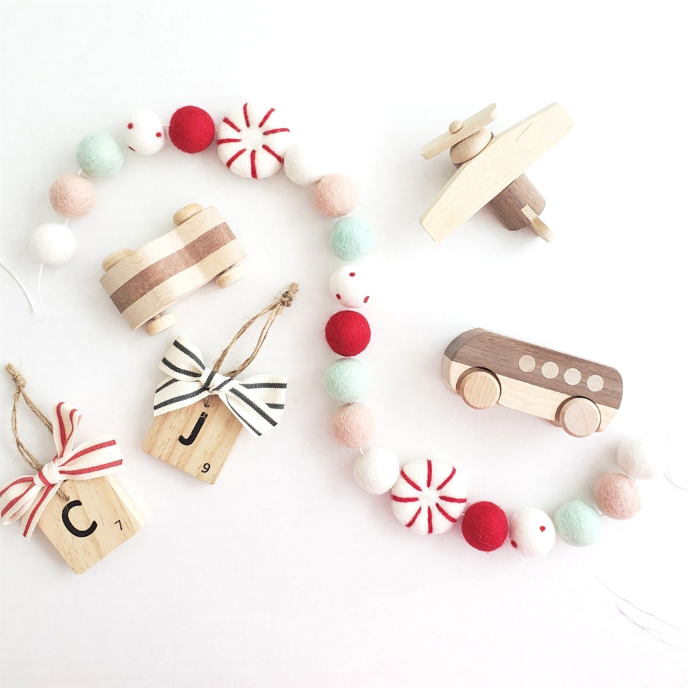 Christmas Felt Garland