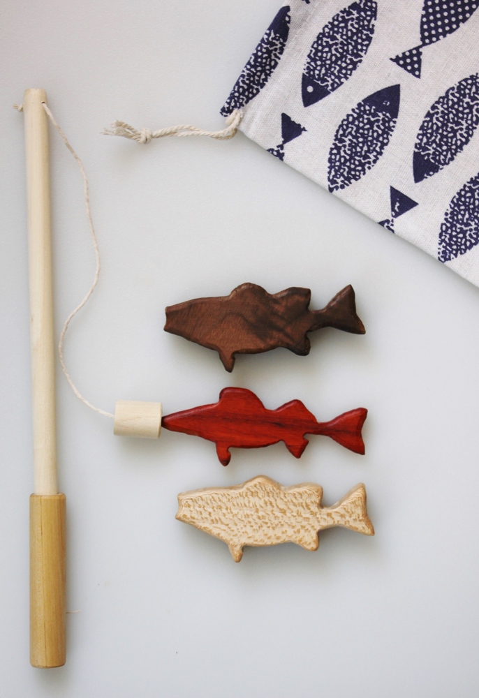 Wooden Fishing Pole with 3 Fish!