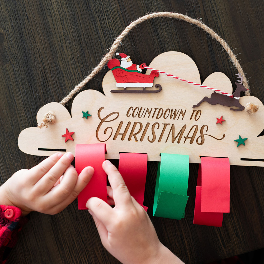 Countdown to Christmas - Paper Chain and Paint Craft Kit