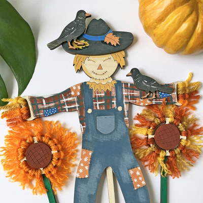 Scarecrow & Sunflowers Fall Craft - Paint and Brushes Included