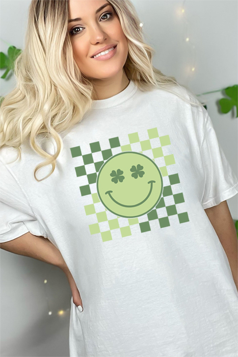 Clover Smiley Face, St Patricks Day Tee, Graphic Tee, Comfort Color, St Pattys Day Tee