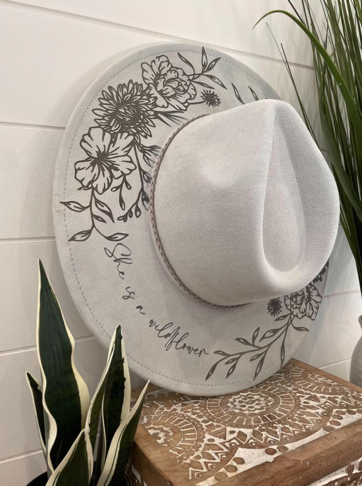 Floral burned hat - triple flower design, Burned Hat, Floral Engraved Cowboy Hat, Sunflower Hat, Sunflower Burned Fedora, Engraved Suede Hat