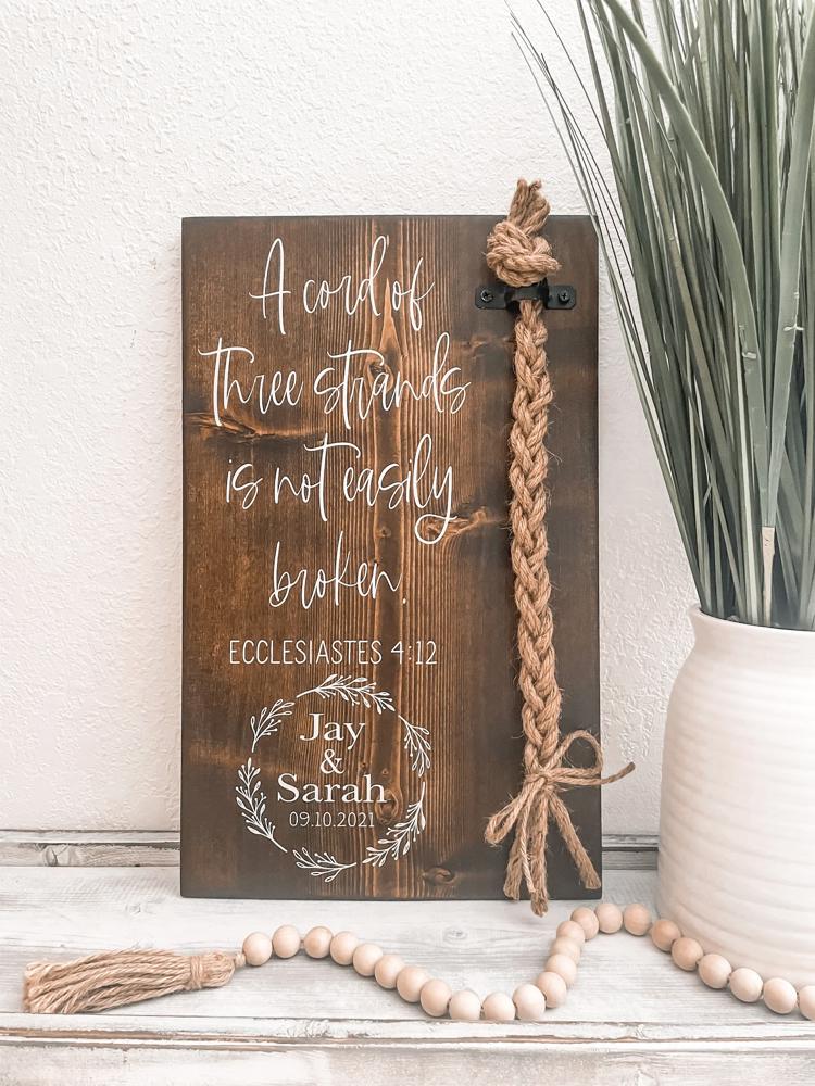 A Cord Of Three Strands Sign, A Cord of 3 Strands, Ecclesiastes 4:9-12, Wedding Ceremony Sign, Unity Ceremony Sign, Rustic Wedding Gift