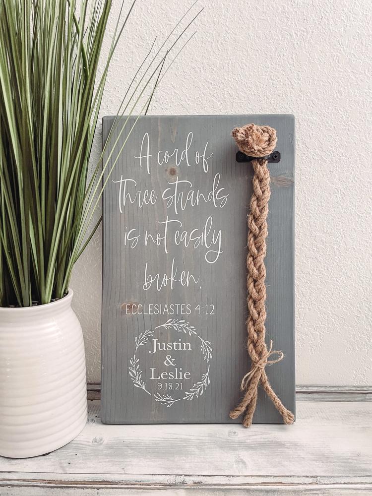 A Cord Of Three Strands Sign, A Cord of 3 Strands, Ecclesiastes 4:9-12, Wedding Ceremony Sign, Unity Ceremony Sign, Rustic Wedding Gift