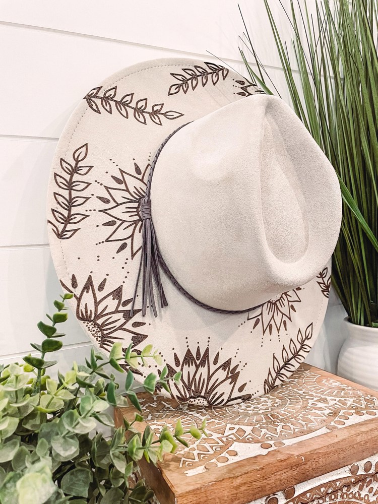 Sunflower Starburst Burned Hat, Floral Engraved Cowboy Hat, Sunflower Hat, Sunflower Burned Fedora, Engraved Suede Hat, Boho Hat, Vegan Suede