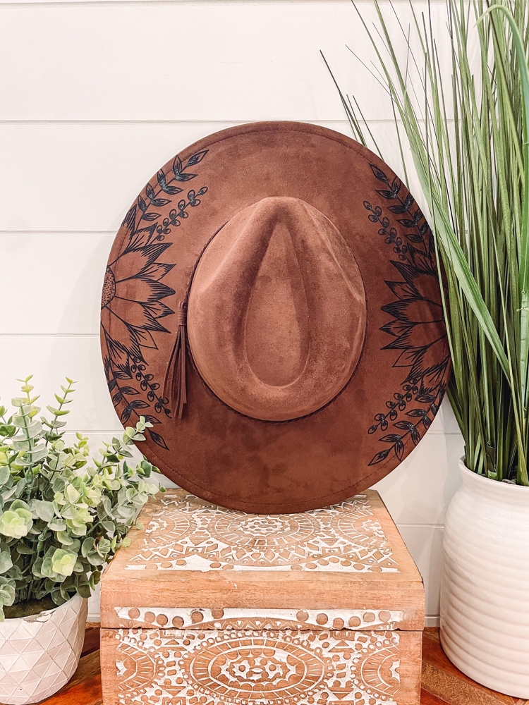 Sunflower Burned Hat, Floral Engraved Cowboy Hat, Sunflower Hat, Sunflower Burned Fedora, Engraved Suede Hat, Boho Hat, Vegan Suede