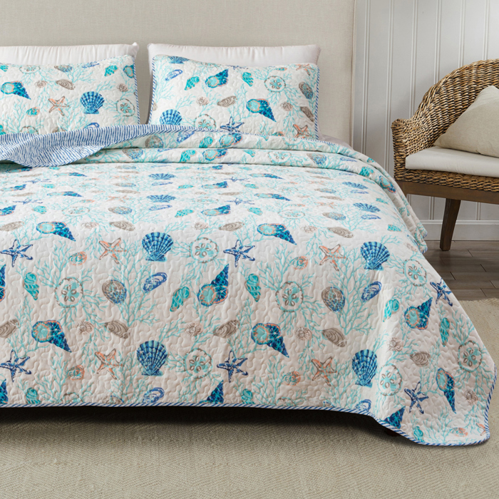 Coastal Seashells Quilt Set