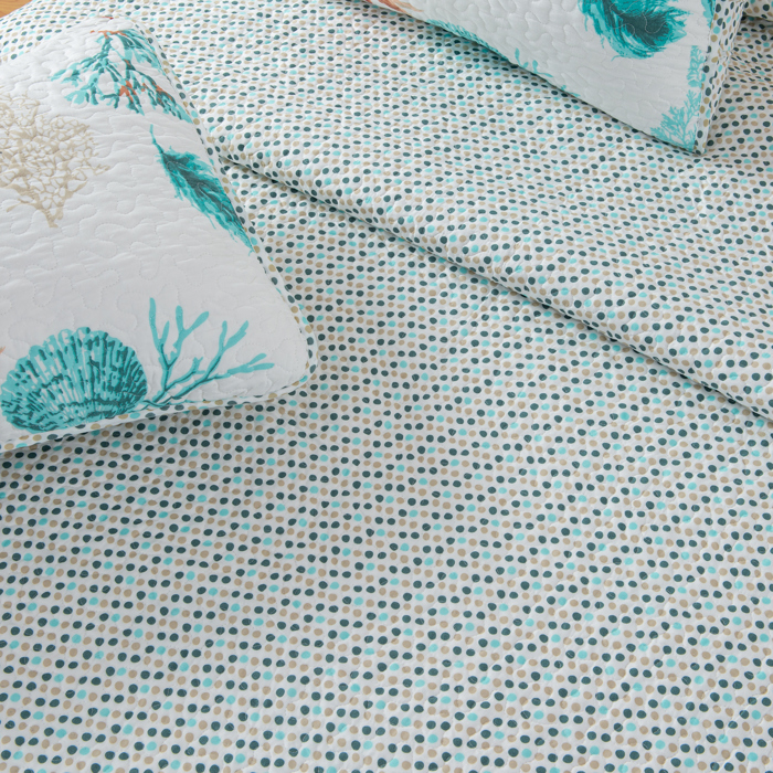 Coastal Theme Quilt Set