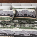 Queen Forest Patchwork Lodge Plaid Quilt Set with Shams