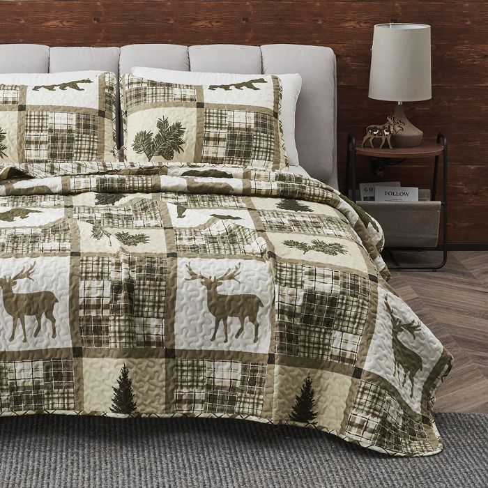 Lodge Patchwork Quilt Set with Shams