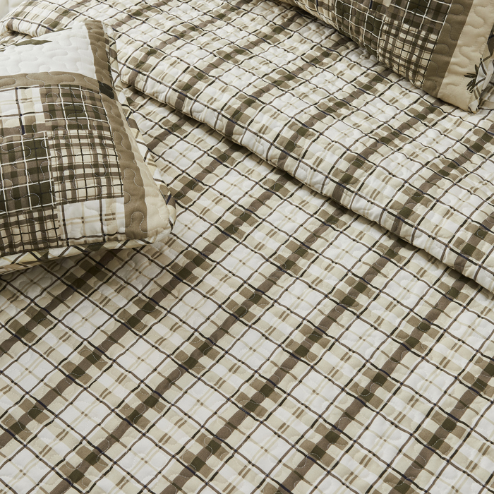 Lodge Patchwork Quilt Set with Shams