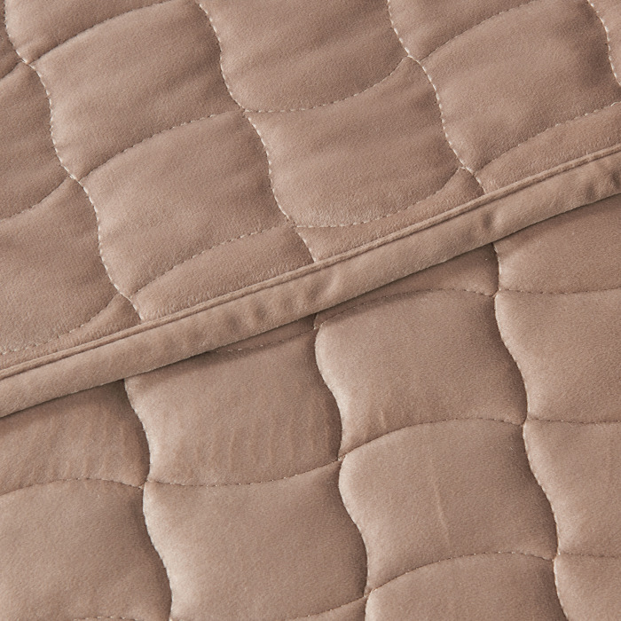 Stitched Velvet Quilt Set
