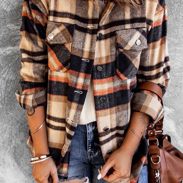 Geometric Plaid Print Pocketed Shacket